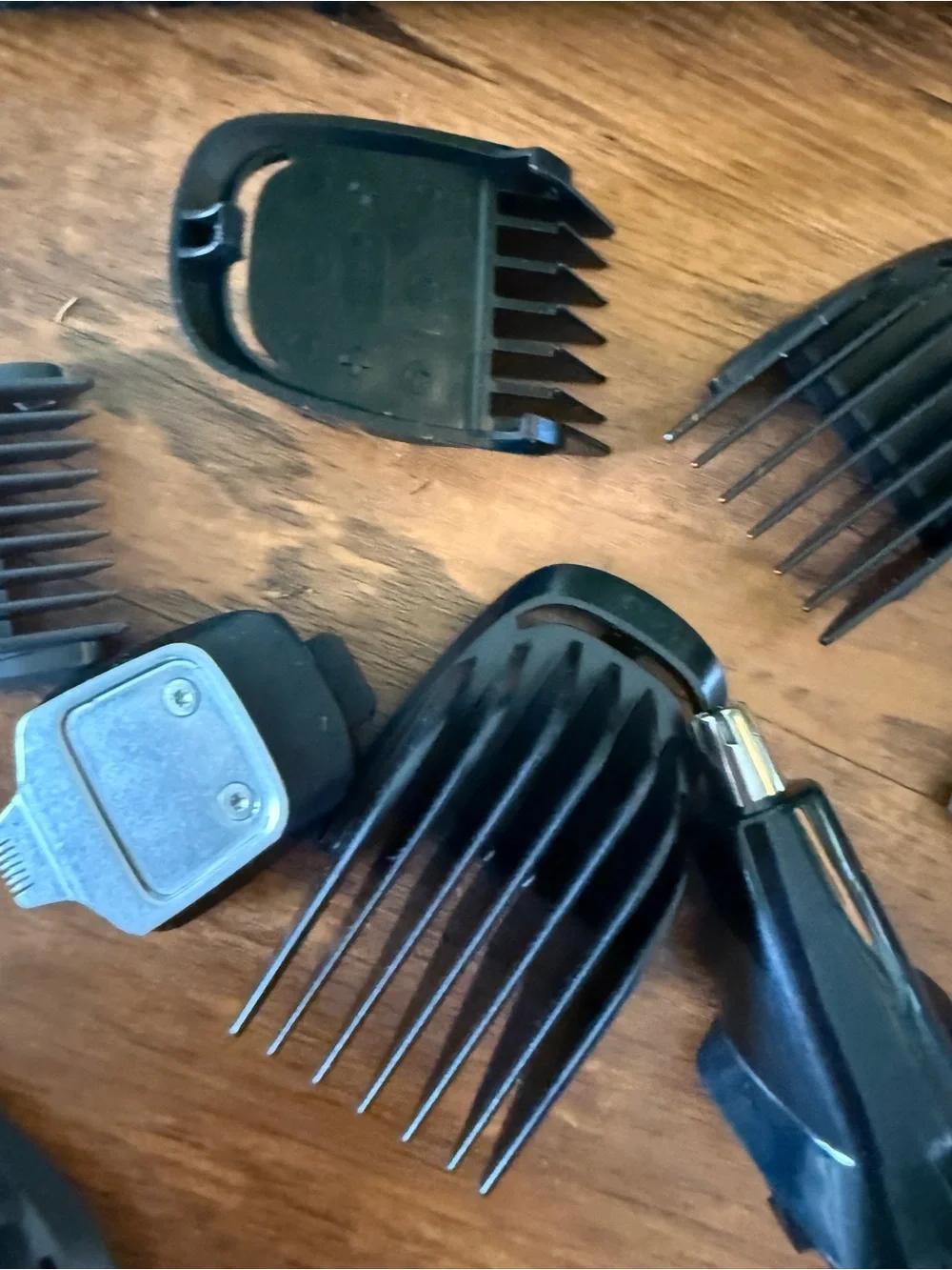 Philips Black Grooming Attachments with Storage Pouch